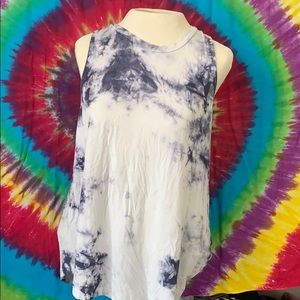 High neck long American eagle shirt.